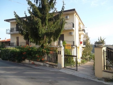 Foto Mansarde in via IV NOVEMBRE 80, Scerni Centro di 97 m² con 1 locali