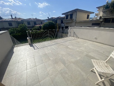 Foto Attico a Pistoia Pistoia Ovest di 140 m² con 5 locali in vendita