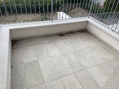 Foto Attico a Pistoia Pistoia Ovest di 140 m² con 5 locali in vendita