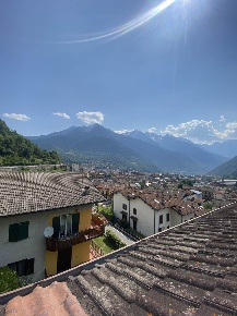 Foto Mansarde in VIA PRIMAVERA 2, Edolo Centro di 120 m² con 6 locali