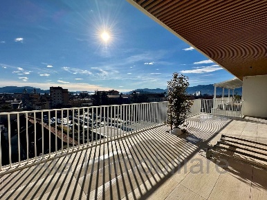 Foto Attico in Via Maurizio Muller 20, Verbania Intra di 157 m² in vendita