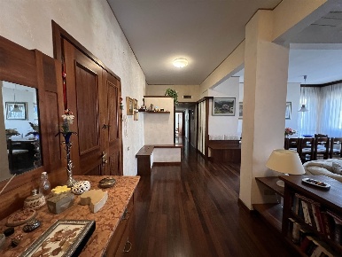 Foto Attico a Pistoia Collegigliato di 228 m² con 12 locali in vendita