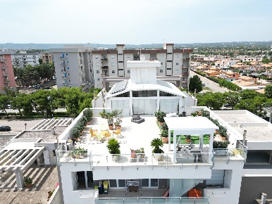 Foto Attico a Monopoli Centro di 155 m² con 5 locali in vendita