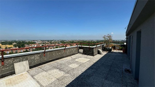 Foto Attico a Modena di 230 m² con 5 locali in vendita