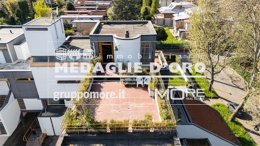 Foto Attico in Viale Del Sagittario 45/3, Modena Villaggio Zeta di 256 m²