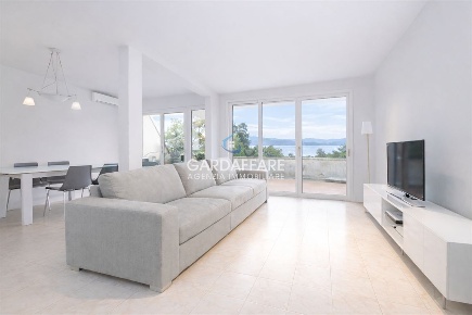 Foto Attico in via P. Veronesi, Desenzano del Garda Desenzano Centro