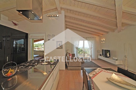 Foto Attico in via costa lunga, Soiano del Lago Soiano di 130 m² in vendita