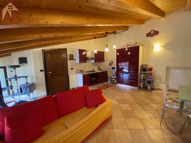 Foto Mansarde in via mazzini, Gambolò Centro di 82 m² con 3 locali