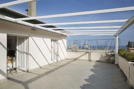 Foto Attico a Alassio Via Roma, Borgo Barusso di 65 m² con 3 locali