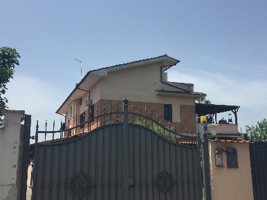 Foto Attico in via Giambattista Viotti, Roma Infernetto di 128 m²