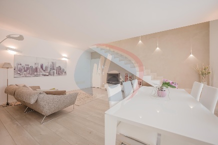 Foto Attico a Villafranca Padovana di 165 m² con 5 locali in vendita