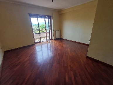 Foto Attico in Via SAN MANNO SNC, Ceprano Centro di 150 m² con 5 locali