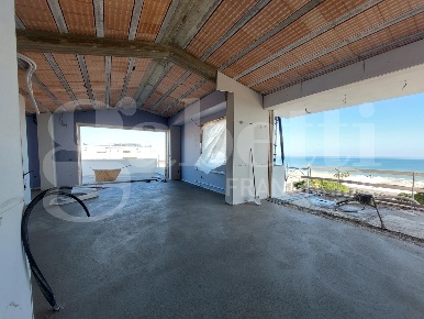 Foto Attici in Via Lungomare Sirena snc, Tortoreto in vendita