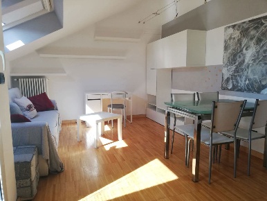 Foto Attico in Via Pagno 11, Saluzzo Centro di 55 m² con 2 locali
