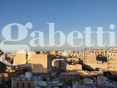 Foto Attico in Largo Palumbo 4, Brindisi Centro Storico di 80 m² in vendita