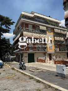 Foto Attico in ALESSANDRINO, Roma Alessandrino - Torre Spaccata di 52 m²