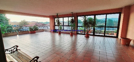 Foto Attico in VIA GAI PIETRO, Pesaro Pantano di 145 m² con 7 locali