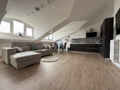 Foto Attico in Via Carlo Pisacane 22, Catanzaro Catanzaro Lido di 100 m²