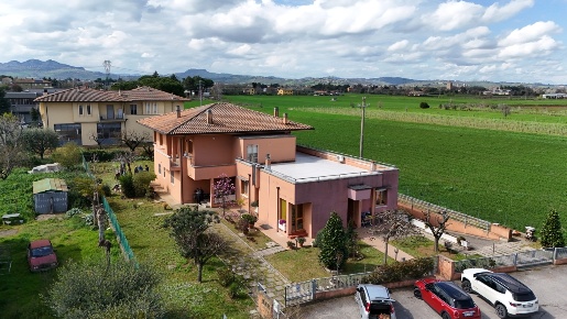 Foto Appartamento in Via Busca 115, Santarcangelo di Romagna di 214 m²