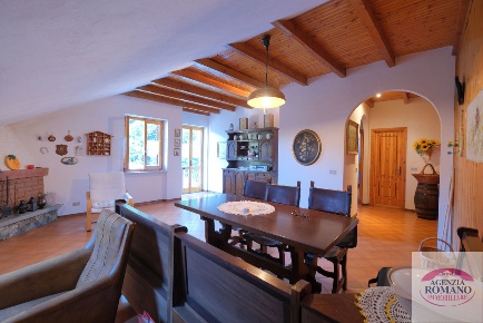 Foto Mansarde a Urbe San Pietro D'olba di 100 m² con 6 locali in vendita