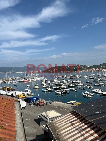 Foto Attico a Lerici Lerici Paese di 140 m² con 5 locali in vendita