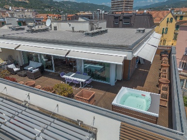 Foto Attico in Piazza Monsignor Orazio Giuseppe Boeri, Imperia di 123 m²
