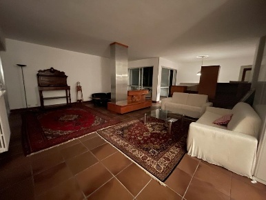 Foto Attico a Massa di 300 m² con 12 locali in vendita