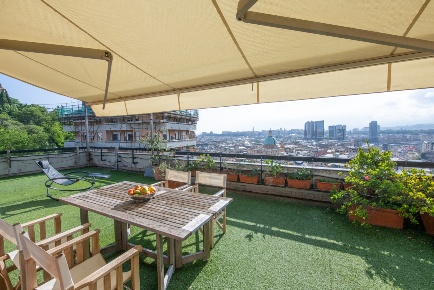 Foto Attico in Via Francesco Dassori, Genova Albaro di 258 m² con 12 locali