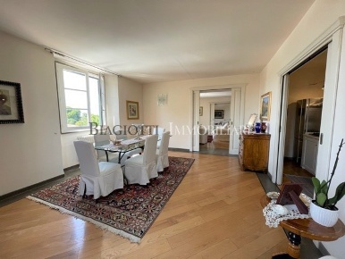 Foto Attico a Livorno Quartiere Venezia di 230 m² con 6 locali in vendita