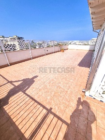 Foto Attico a Pescara Via Venezia - Lungofiume Paolucci di 123 m²
