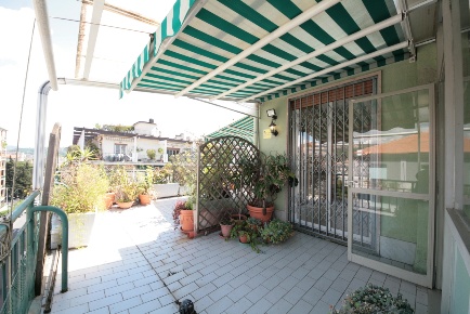 Foto Attico a La Spezia Centro Storico di 130 m² con 5 locali in vendita