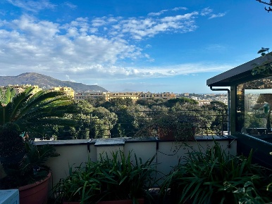 Foto Attico a Genova Centro Città di 250 m² con 11 locali in vendita
