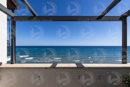 Foto Attico a Alassio di 80 m² con 3 locali in vendita