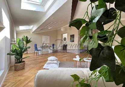 Foto Attico a Livorno Ardenza di 200 m² con 5 locali in vendita