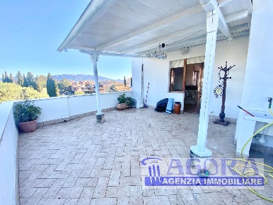 Foto Attico a Latina Morbella - Cucchiarelli di 90 m² con 4 locali