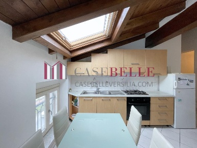 Foto Attico a Camaiore Lido di Camaiore di 45 m² con 2 locali in vendita