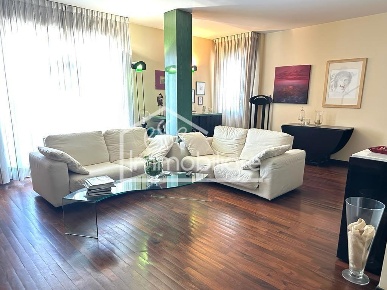 Foto Attico a Empoli Ospedale - Santa Maria di 165 m² con 5 locali