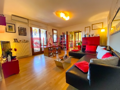 Foto Attico a Buggiano di 115 m² con 4 locali in vendita