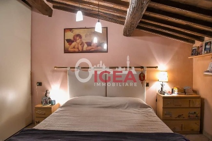 Foto Attico a Monteriggioni di 80 m² con 5 locali in vendita