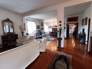 Foto Attico a Livorno Montenero Basso - Montenero Alto di 209 m² in vendita