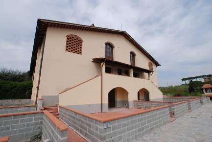 Foto Attico a Calcinaia Ponte Alla Navetta di 85 m² con 3 locali in vendita