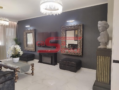 Foto Attico a Pieve a Nievole Centro di 100 m² con 5 locali in vendita