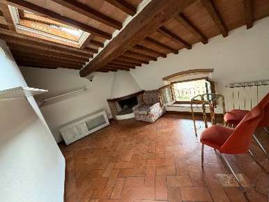 Foto Attico a Monteriggioni Castellina Scalo di 75 m² con 4 locali