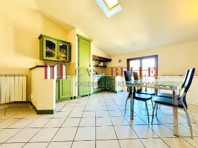 Foto Attico a Camaiore Lido di Camaiore di 40 m² con 2 locali in vendita