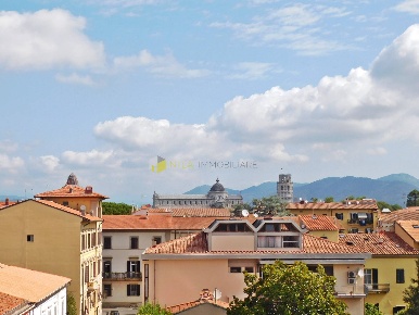 Foto Attico a Pisa Santa Maria di 180 m² con 7 locali in vendita