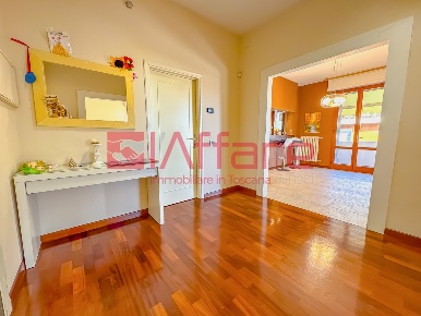 Foto Attico a Buggiano di 170 m² con 6 locali in vendita