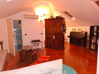 Foto Attico a Piacenza di 119 m² in vendita