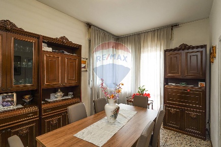 Foto Appartamento in Viale Europa, Bussero di 140 m² con 4 locali