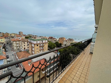 Foto Attici in corso giuseppe mazzini, Grottammare in vendita