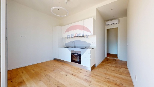 Foto Appartamento in Via Gavirate, Milano San Siro di 70 m² con 3 locali